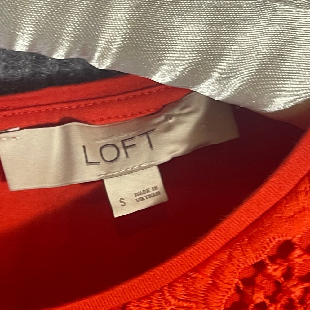 Ann Taylor LOFT Women Tank Top Sleeveless Blouse Red Scalloped Crochet Boho Chic - Picture 4 of 8